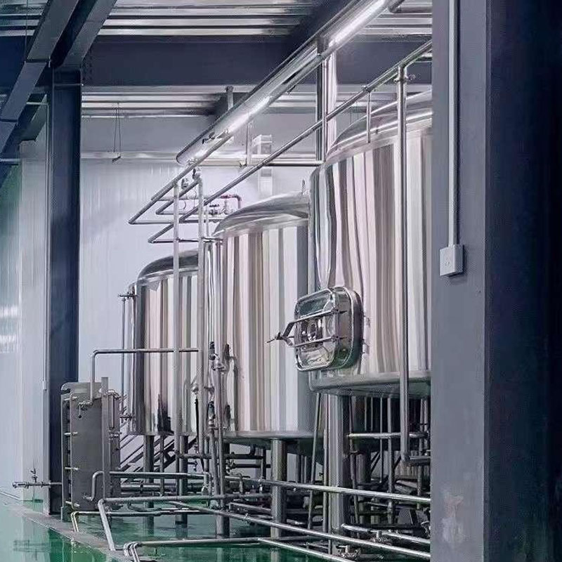 阳高精酿啤酒设备